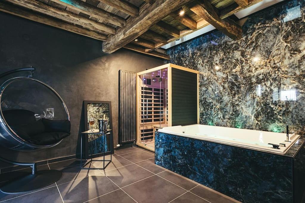 Le Duplex De L'Etoile Home Cinema Jacuzzi Et Sauna Privatif Longmesnil Exterior photo
