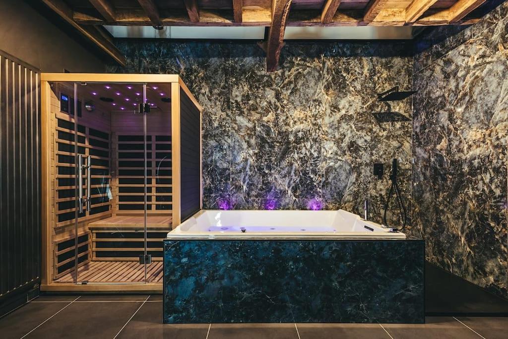 Le Duplex De L'Etoile Home Cinema Jacuzzi Et Sauna Privatif Longmesnil Exterior photo